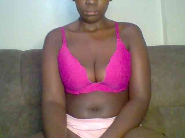 bustybliss webcam