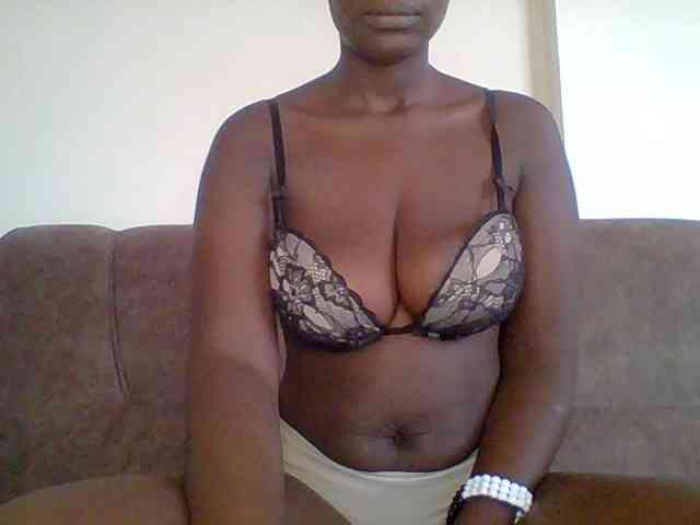 bustybliss webcam