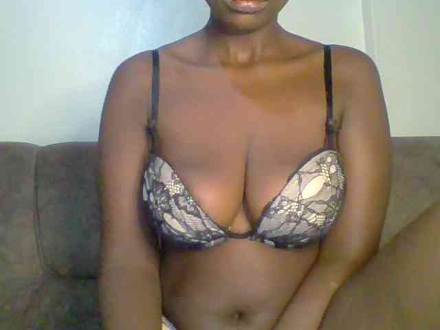 bustybliss webcam