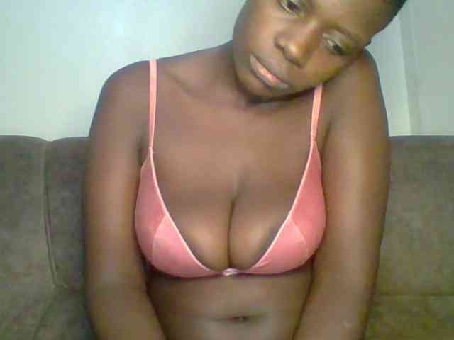 bustybliss webcam