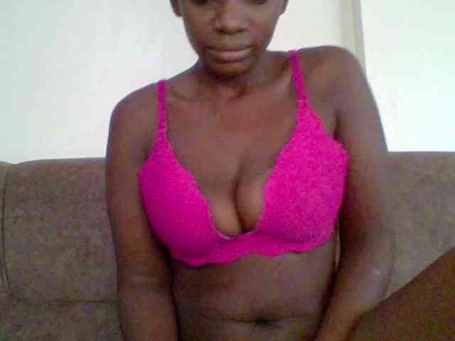 bustybliss webcam