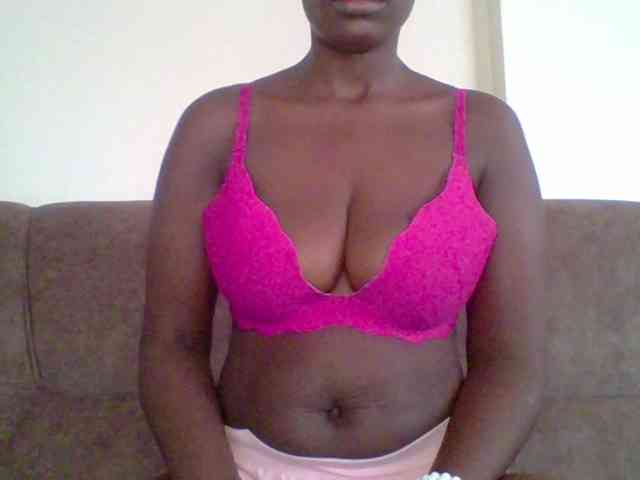 bustybliss webcam
