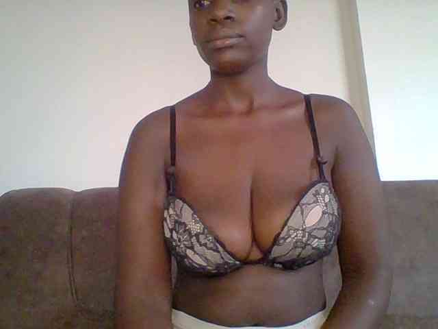 bustybliss webcam