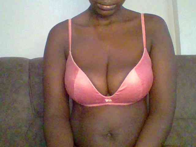 bustybliss webcam