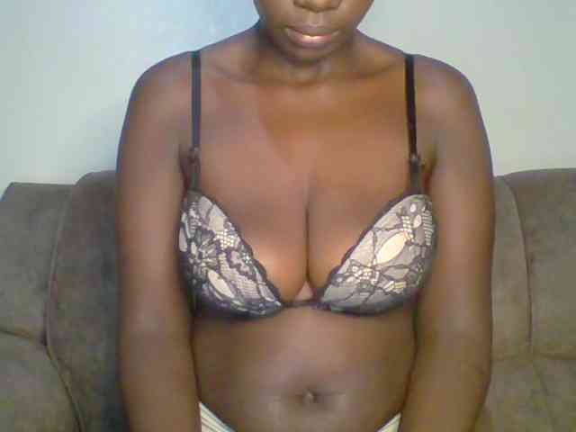 bustybliss webcam