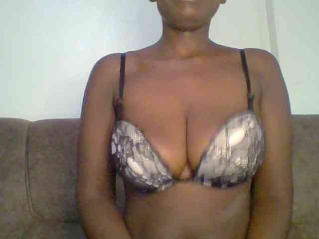 bustybliss webcam