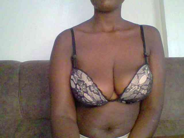 bustybliss webcam