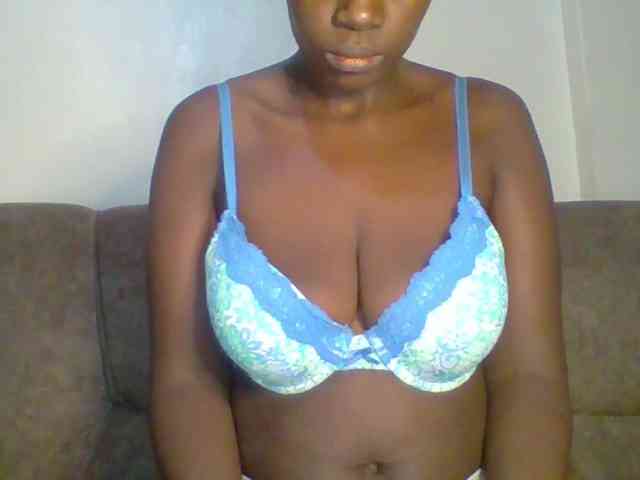 bustybliss webcam