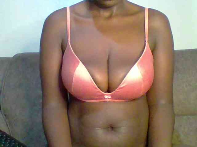 bustybliss webcam