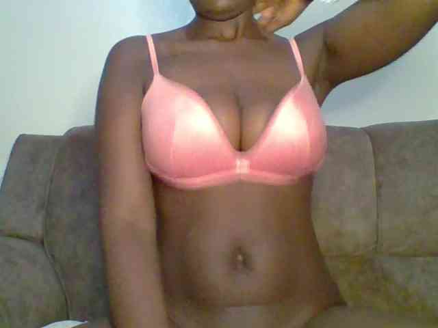 bustybliss webcam