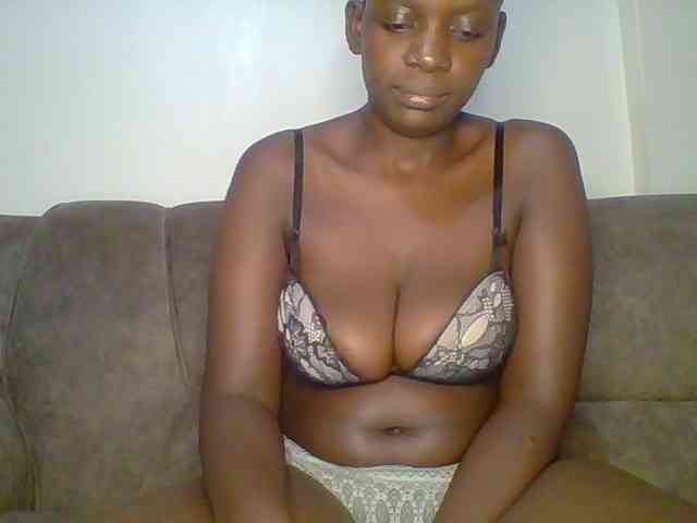 bustybliss webcam