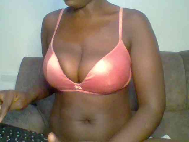 bustybliss webcam