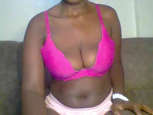 bustybliss webcam
