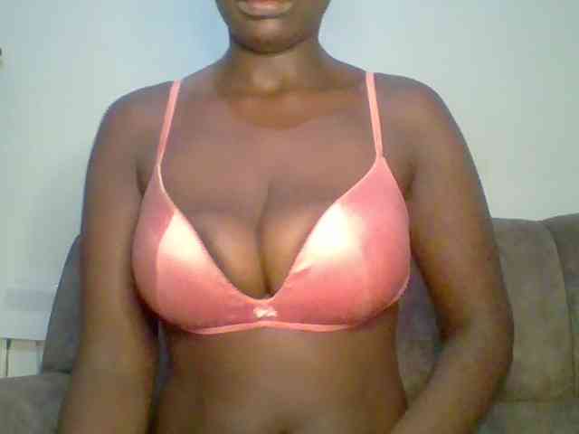 bustybliss webcam