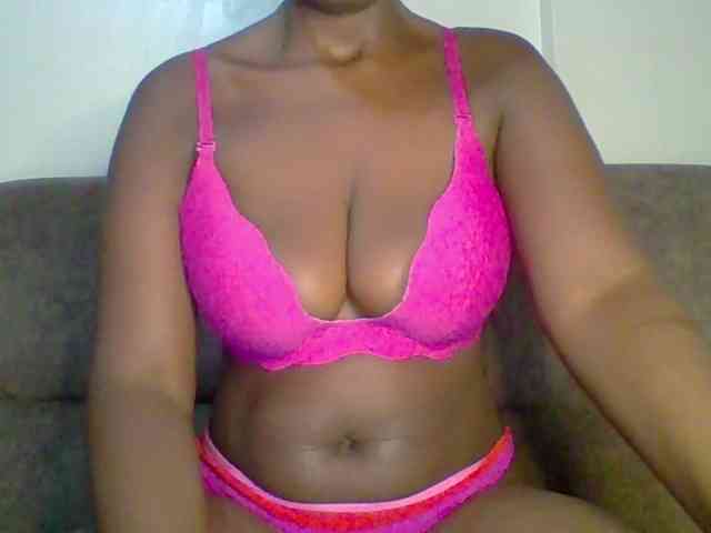 bustybliss webcam