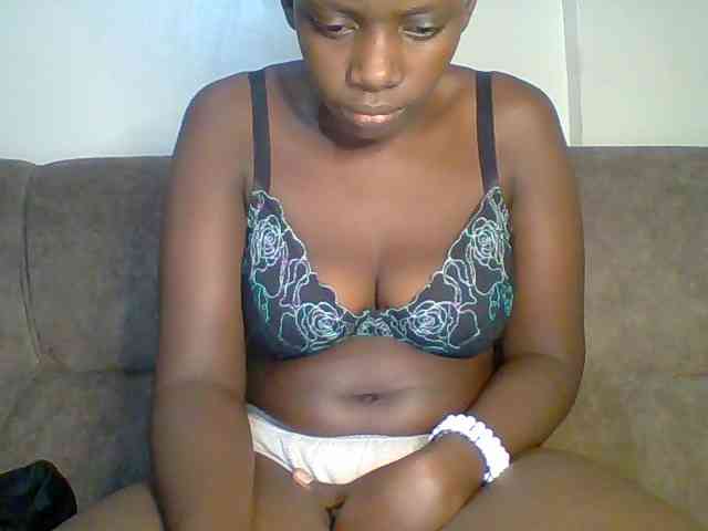 bustybliss webcam