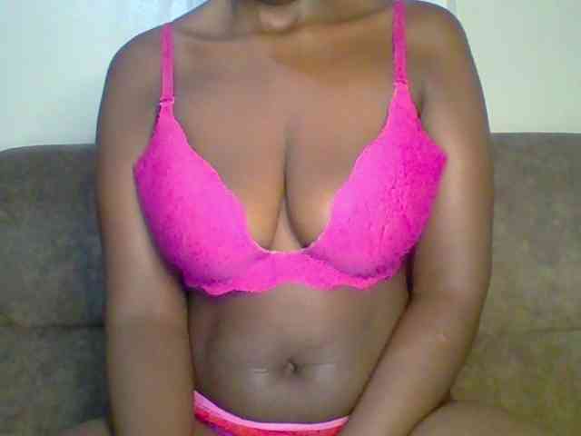 bustybliss webcam