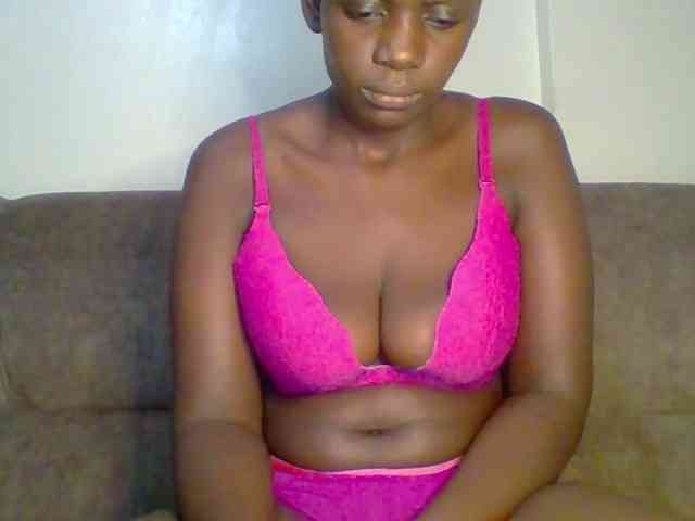 bustybliss webcam