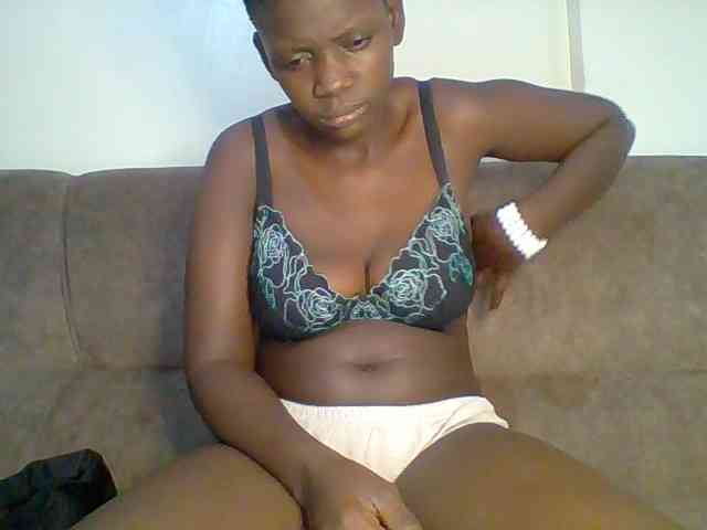 bustybliss webcam