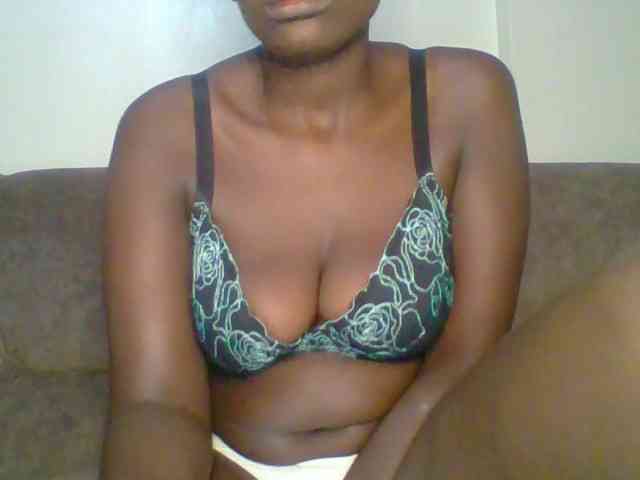 bustybliss webcam