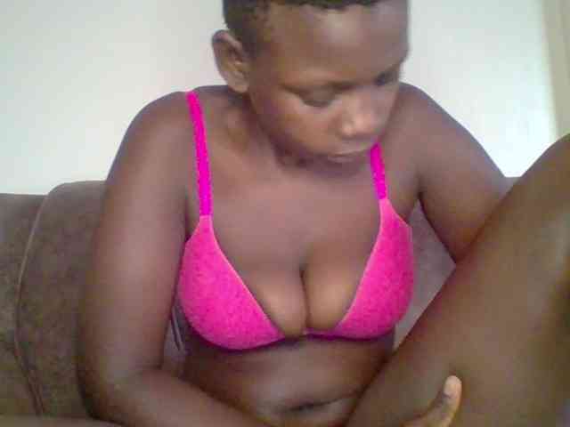 bustybliss webcam