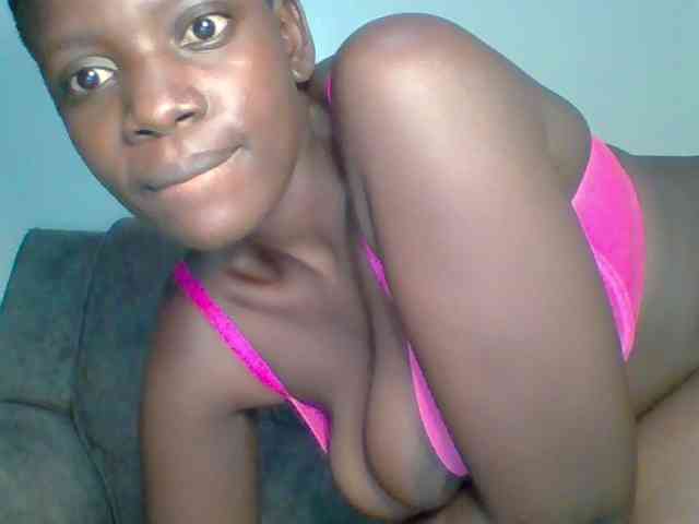 bustybliss webcam
