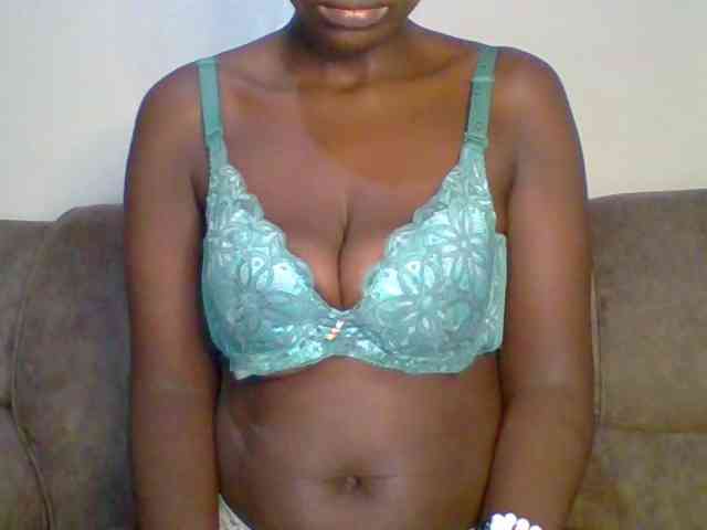 bustybliss webcam