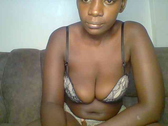 bustybliss webcam
