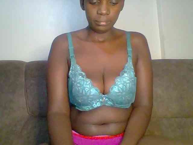 bustybliss webcam