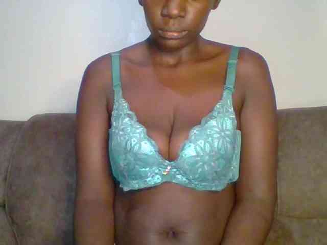 bustybliss webcam