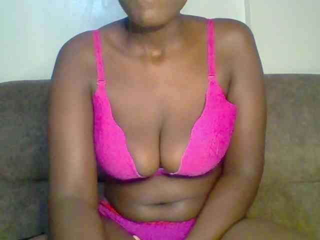bustybliss webcam