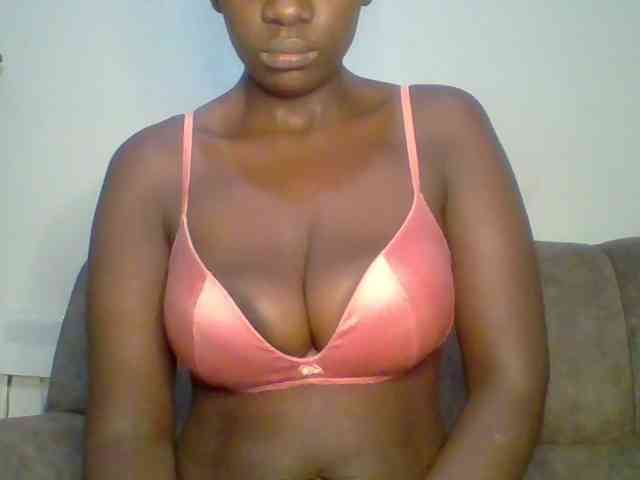 bustybliss webcam