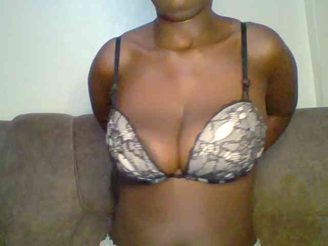 bustybliss webcam