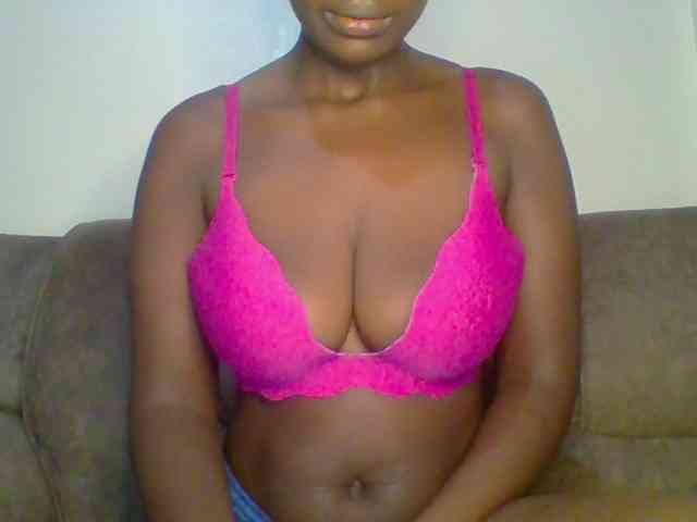 bustybliss webcam