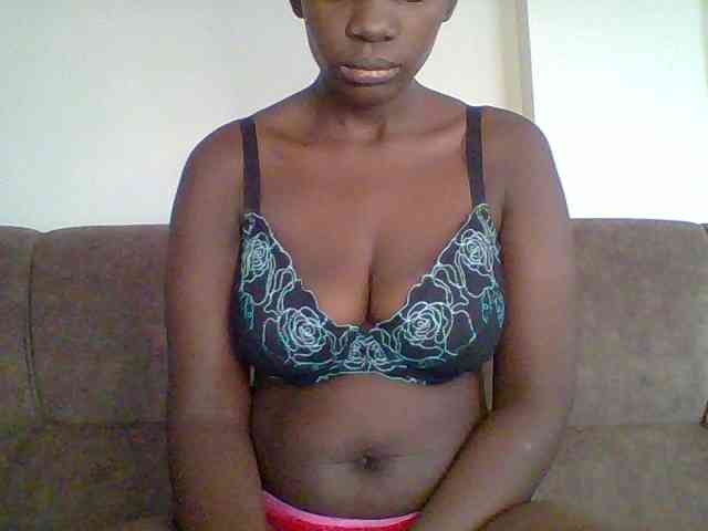 bustybliss webcam