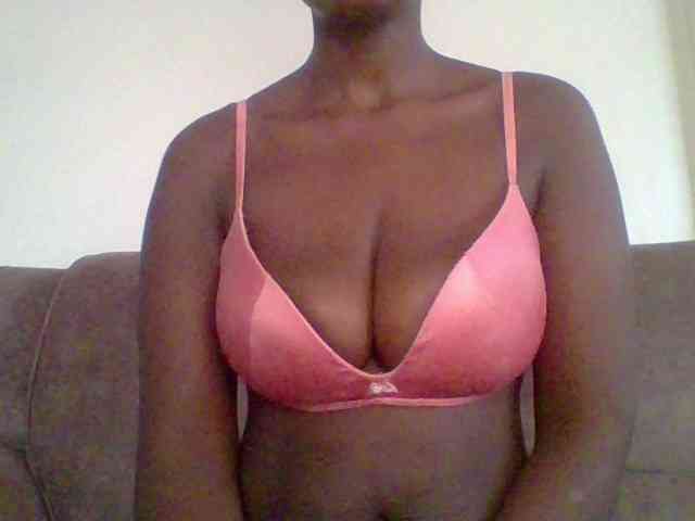 bustybliss webcam