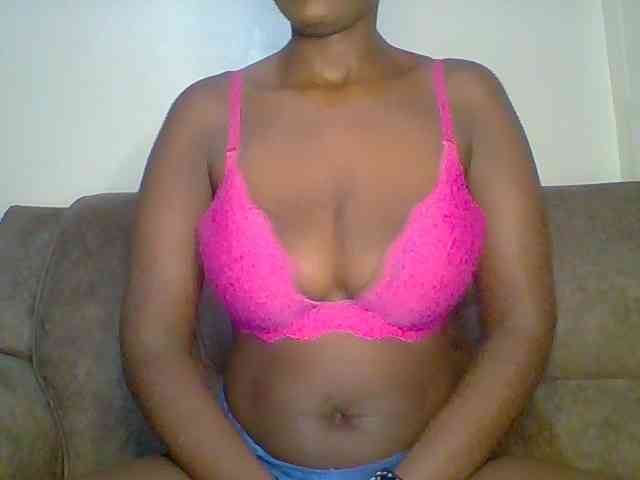 bustybliss webcam