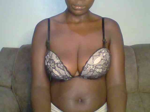 bustybliss webcam
