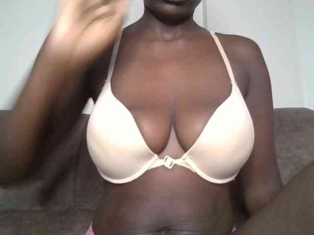 bustybliss