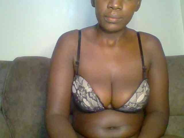 bustybliss webcam