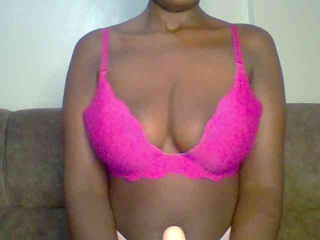 bustybliss webcam