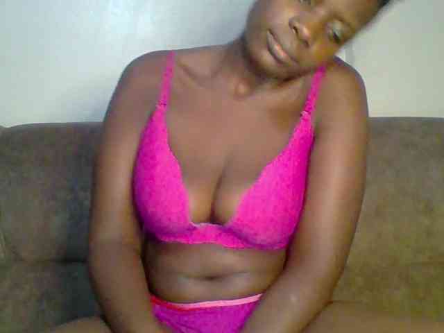 bustybliss webcam