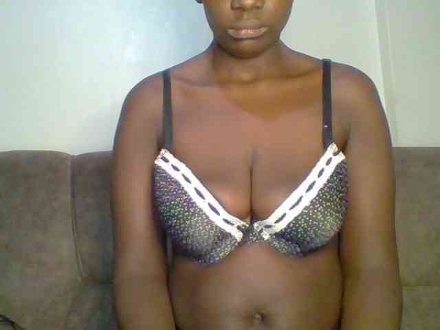 bustybliss webcam