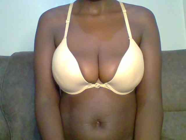 bustybliss webcam