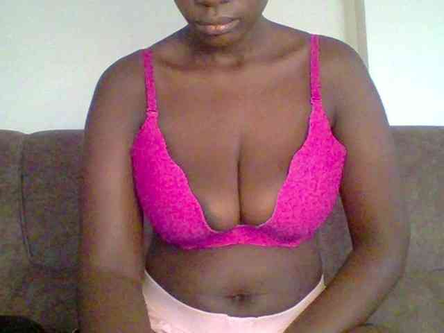 bustybliss webcam