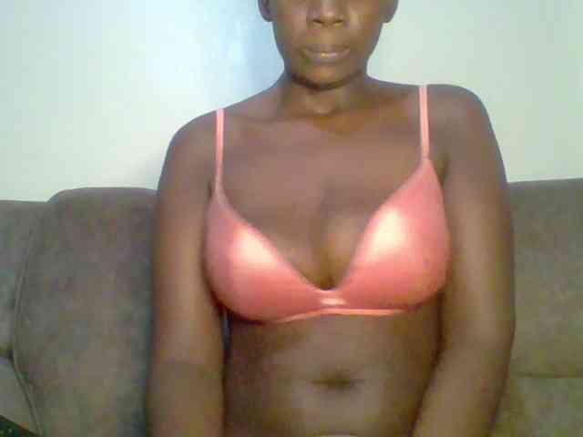 bustybliss webcam