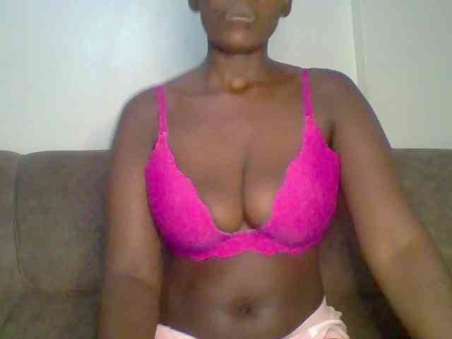 bustybliss webcam