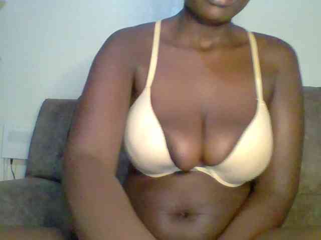 bustybliss webcam
