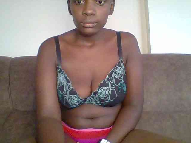 bustybliss webcam