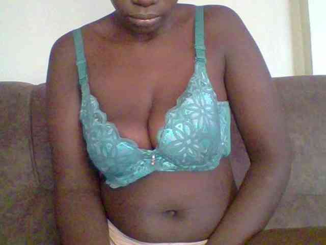 bustybliss webcam
